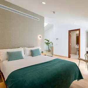 https://hotel-emete-las-canteras.in-canary-islands.com